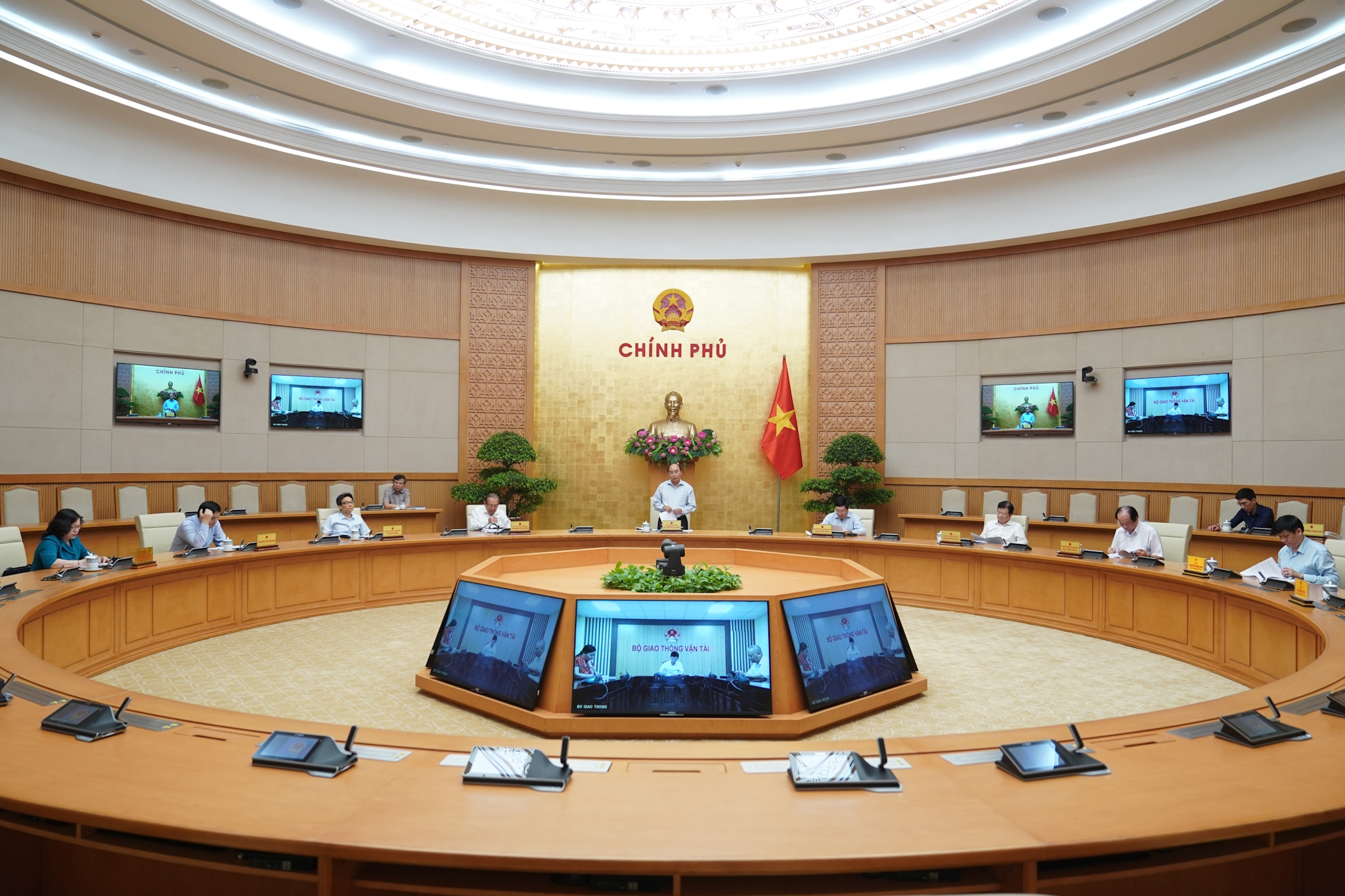 Thủ tướng: Việt Nam không còn tình trạng lây nhiễm COVID-19 trong cộng đồng thu tuong viet nam khong con tinh trang lay nhiem covid 19 trong cong dong