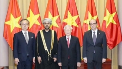 Tổng Bí thư, Chủ tịch nước Nguyễn Phú Trọng tiếp các Đại sứ đến trình Quốc thư