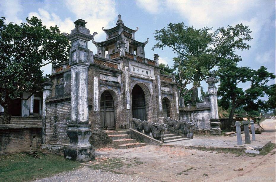Thành Cổ Loa năm 1991 đẹp mộc mạc dưới ống kính nhiếp ảnh gia người Đức thanh co loa nam 1991 dep moc mac duoi ong kinh nhiep anh gia nguoi duc