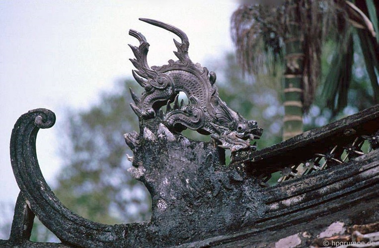 hinh anh gay thuong nho ve chua thay nam 1991