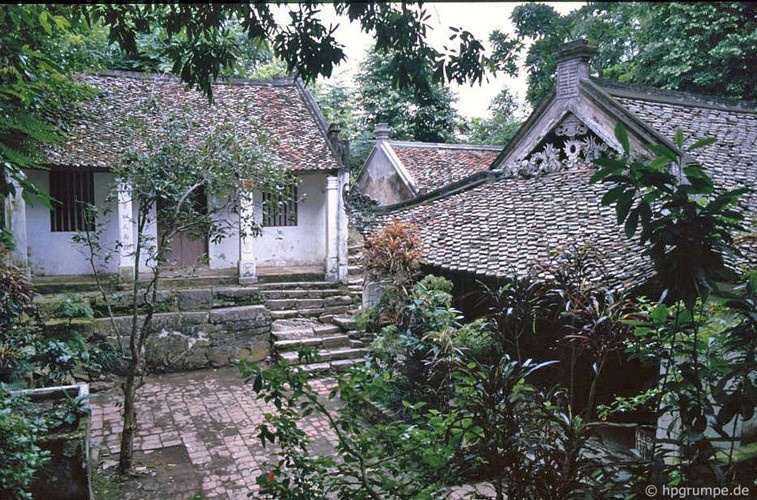 hinh anh gay thuong nho ve chua thay nam 1991