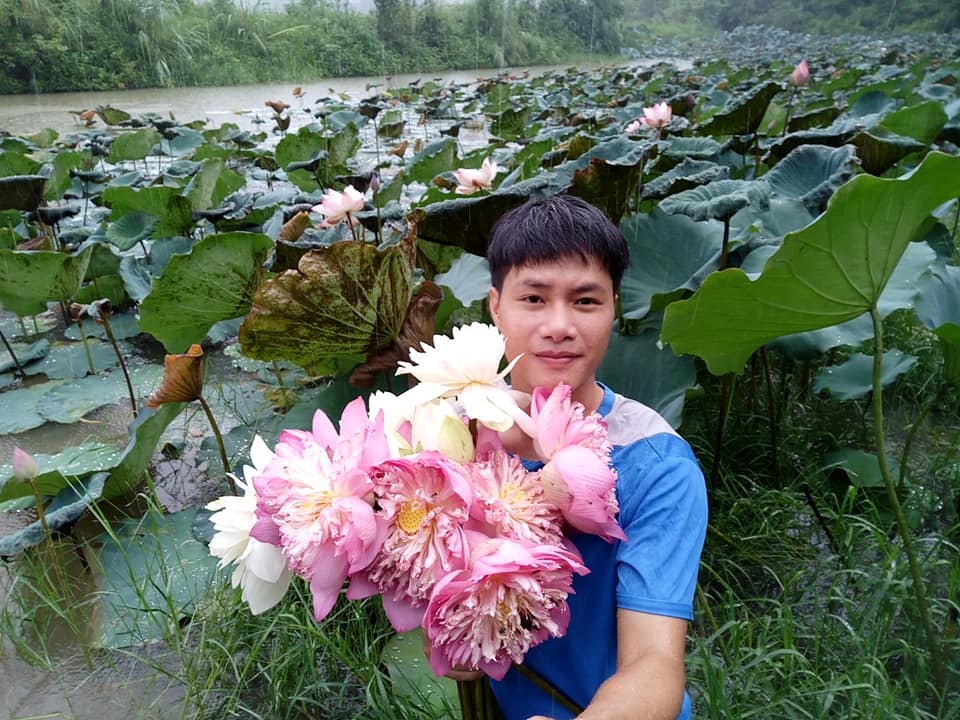 dam me trong che uop sen chang cu nhan bao chi roi thanh pho ve que khoi nghiep