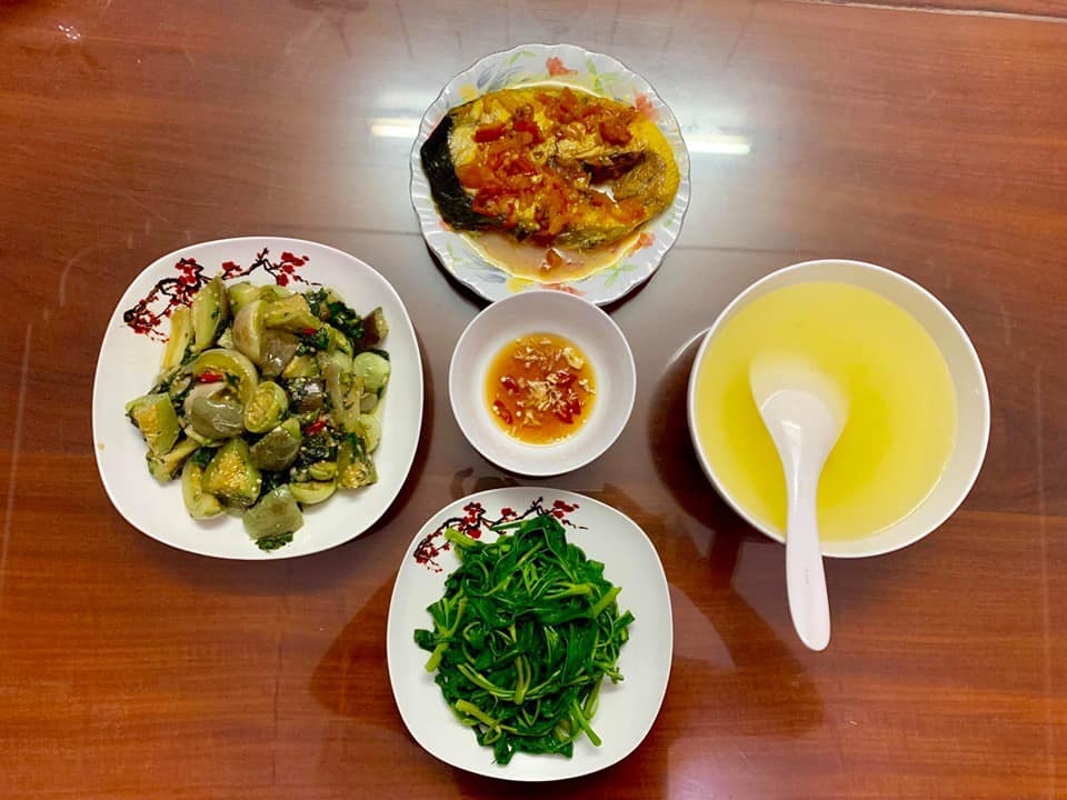 Học sống đơn giản như người Nhật, gia đình 4 người chi tiêu hết 9 triệu/ tháng hoc song don gian nhu nguoi nhat gia dinh 4 nguoi chi tieu het 9 trieu thang
