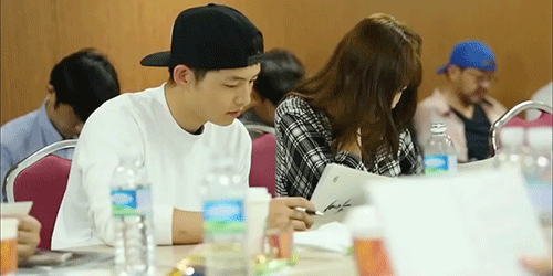Song Joong Ki - Song Hye Kyo và những khoảnh khắc ngọt ngào trước khi ly hôn song joong ki song hye kyo va nhung khoanh khac ngot ngao truoc khi ly hon