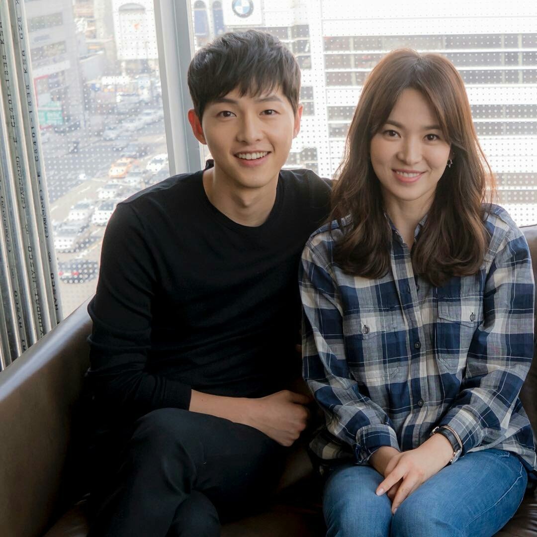 Song Joong Ki - Song Hye Kyo và những khoảnh khắc ngọt ngào trước khi ly hôn song joong ki song hye kyo va nhung khoanh khac ngot ngao truoc khi ly hon