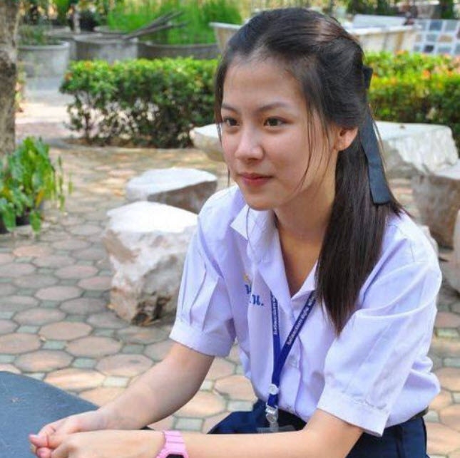 Baifern của "Chiếc lá cuốn bay" khoe loạt ảnh ngày bé đáng yêu giữa cơn sốt sang Việt Nam dự sự kiện baifern cua chiec la cuon bay khoe loat anh ngay be dang yeu giua con sot sang viet nam du su kien