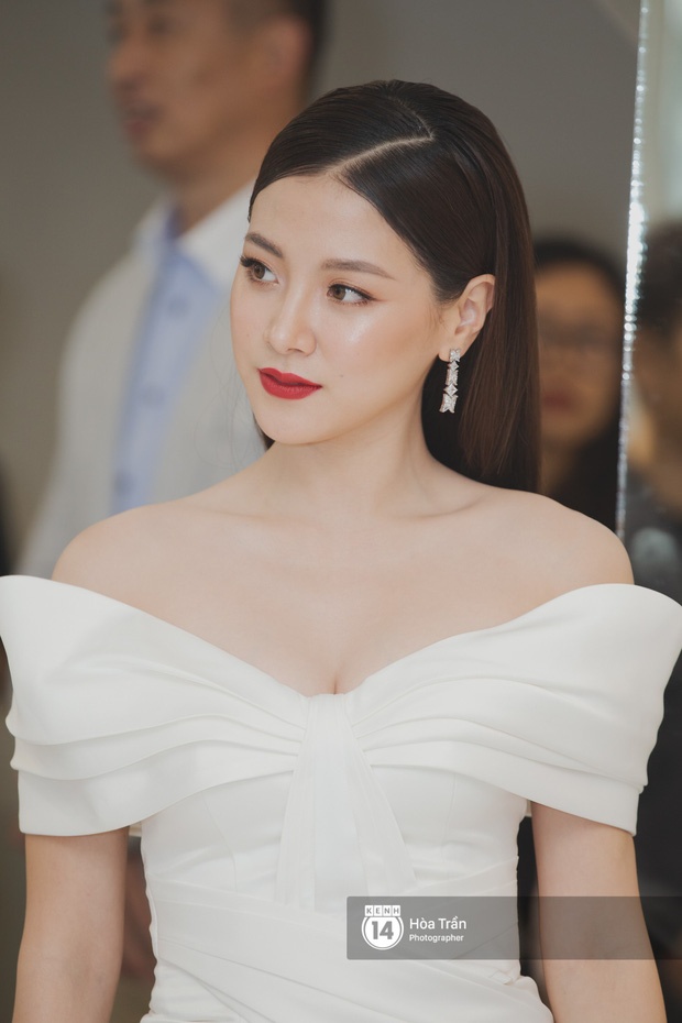 Baifern của "Chiếc lá cuốn bay" khoe loạt ảnh ngày bé đáng yêu giữa cơn sốt sang Việt Nam dự sự kiện baifern cua chiec la cuon bay khoe loat anh ngay be dang yeu giua con sot sang viet nam du su kien