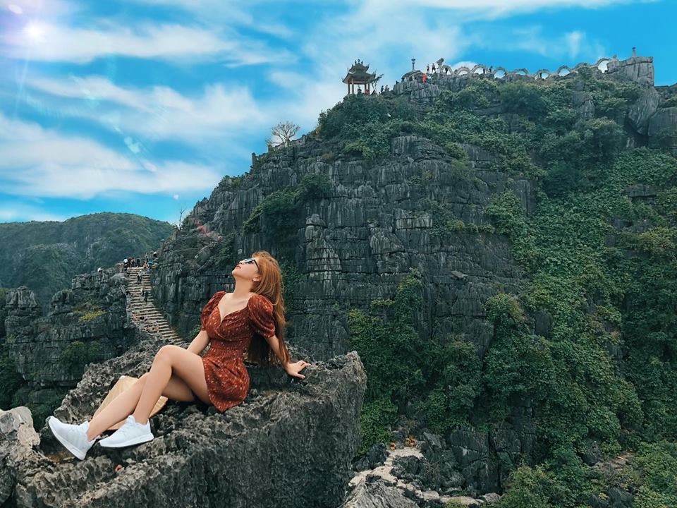 ban gai quang hai la ai