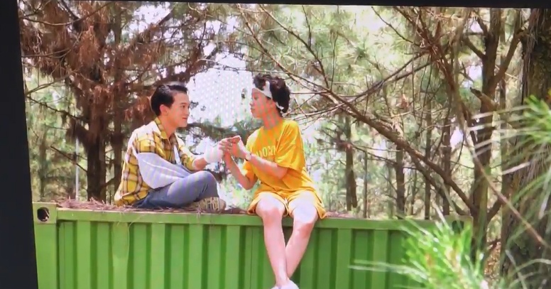 ve nha di con ngoai truyen nguoi dan ong chen vao chuyen tinh thu vu la ai
