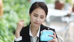 lo tin nhan vo su de doa gia dinh vo sau khi len don cong an