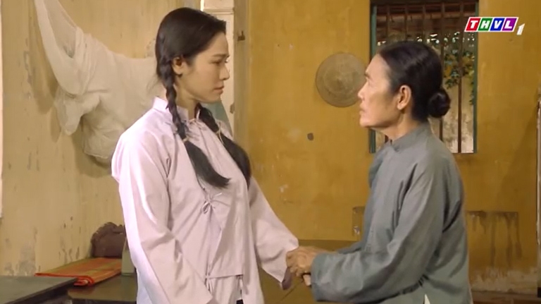 Lịch phát sóng phim "Tiếng sét trong mưa" tập 8: Cậu Ba bảo vệ Thị Bình trước mặt Hai Sáng lich phat song phim tieng set trong mua tap 8 cau ba bao ve thi binh truoc mat hai sang