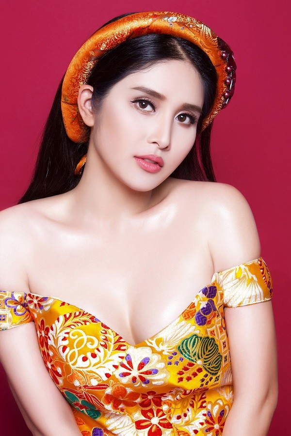 Thảo Trang"Tiếng sét trong mưa": "Phụ nữ không có ngực thì không sexy" thao trang dien vien dong canh nong trong tieng set trong mua thua nhan nang nguc
