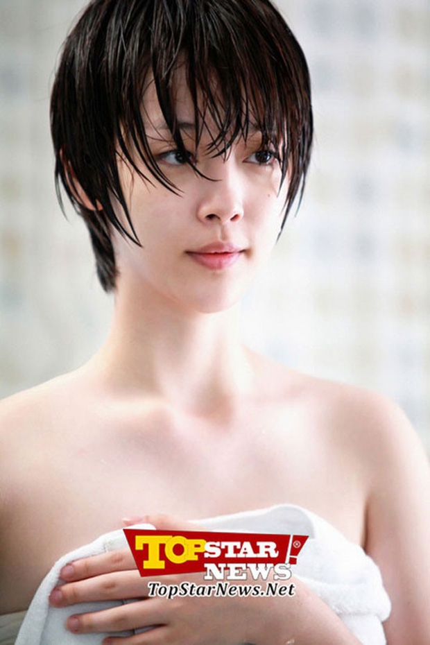 Sulli: Từ nữ thần tượng nổi tiếng thế giới đến hình ảnh nổi loạn những năm tháng cuối đời sulli tu nu than tuong noi tieng the gioi den hinh anh noi loan nhung nam thang cuoi doi