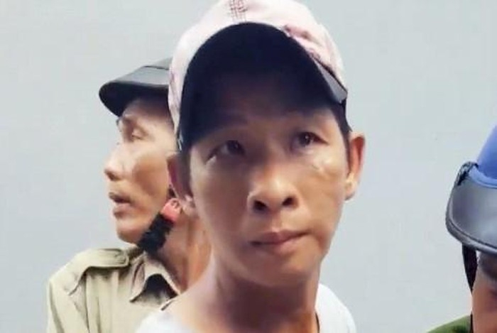 Bị cha dượng bạo hành, bé gái 6 tuổi chịu thương tật 51% bi cha duong bao hanh be gai 6 tuoi chiu thuong tat 51
