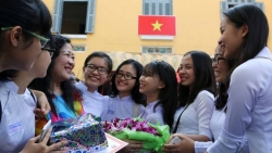 nhieu so giao duc tu choi nhan hoa qua ngay nha giao viet nam 2011