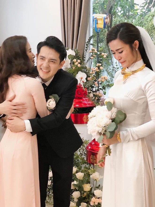 Đông Nhi - Ông Cao Thắng và loạt khoảnh khắc đẹp trong đám cưới thế kỷ dong nhi ong cao thang va loat khoanh khac dep trong dam cuoi the ky