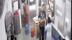 xac minh vu nguoi phu nu bi danh dap tan nhan trong thang may o tphcm