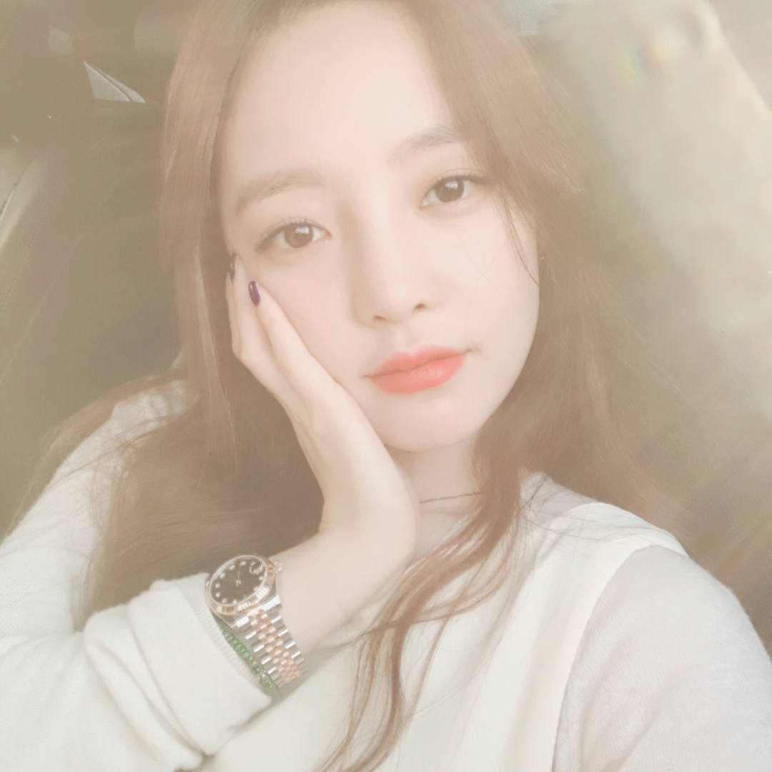 Nhan sắc 'búp bê sống' Goo Hara trước khi qua đời nhan sac bup be song goo hara truoc khi qua doi