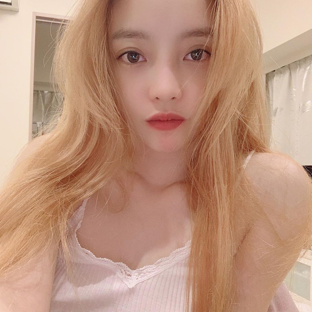 Nhan sắc 'búp bê sống' Goo Hara trước khi qua đời nhan sac bup be song goo hara truoc khi qua doi