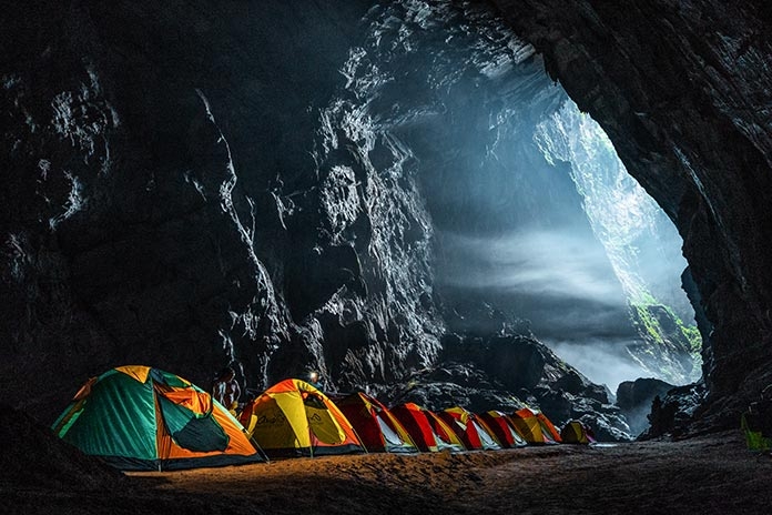 tour son doong tiep tuc duoc khai thac den het nam 2030