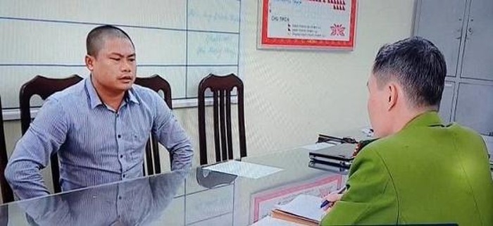 Bất ngờ danh tính nghi can chôn chất thải nguy hại trên núi Sóc Sơn bat ngo danh tinh nghi can chon chat thai nguy hai tren nui soc son