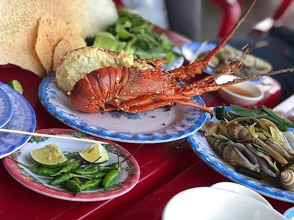 Thăm Quy Nhơn phải ghé Cù Lao Xanh không thì phí cả chuyến đi den quy nhon phai ghe cu lao xanh khong thi phi ca chuyen di