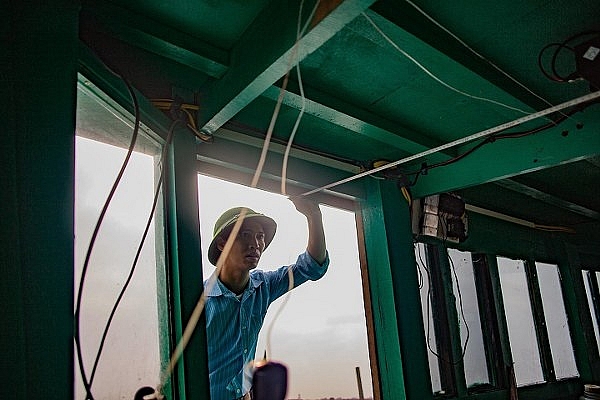Tàu biển tiền tỷ "made in" Quất Lâm tau bien tien ty made in quat lam