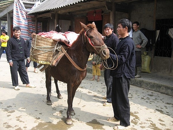 doc dao tuc cuoi hoi cua nguoi pa di o lao cai