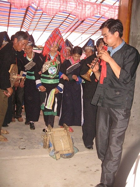 doc dao tuc cuoi hoi cua nguoi pa di o lao cai