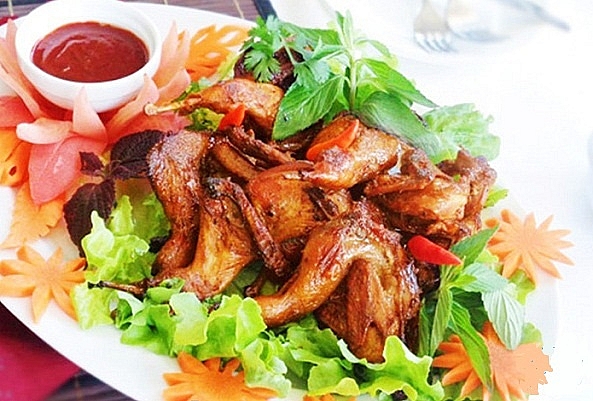 den bien thien cam ha tinh tu tay bat hai san tu hoc da nuong an tai cho