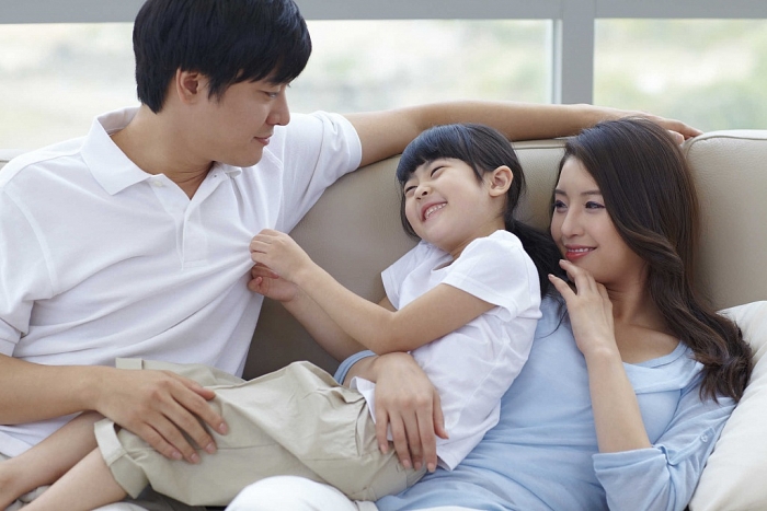 Bố mẹ nói lời cay nghiệt, con trẻ lớn lên thích mỉa mai người khác bo me noi loi cay nghiet con tre lon len thich mia mai nguoi khac
