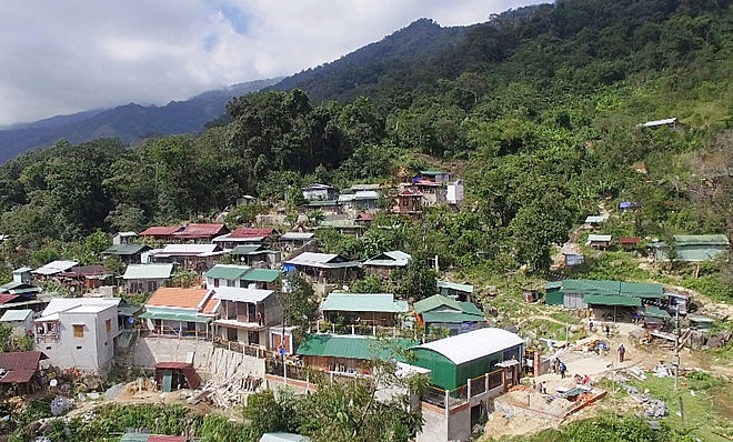 Làng tỉ phú trên đỉnh Ngọc Linh lang ti phu tren dinh ngoc linh