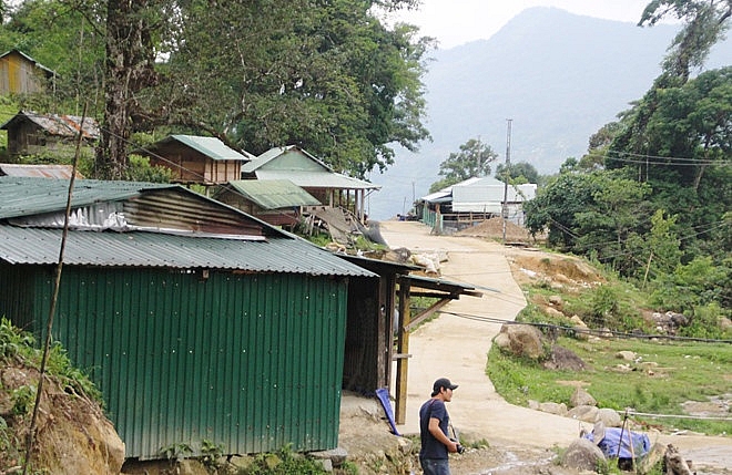 Làng tỉ phú trên đỉnh Ngọc Linh lang ti phu tren dinh ngoc linh