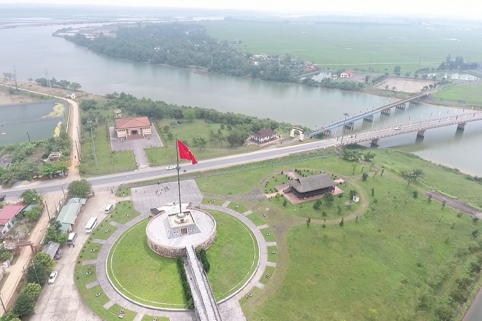 cau hien luong song ben hai thuoc tinh nao