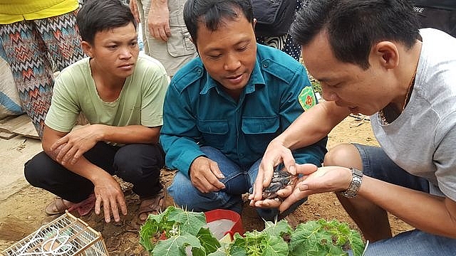 Nét nguyên sơ mang đậm bản sắc dân tộc ở phiên chợ lớn nhất Tây Bắc net nguyen so mang dam ban sac dan toc o phien cho lon nhat tay bac