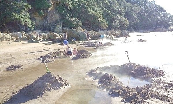 con dao diem den tuyet voi dac san nhat dinh phai thu