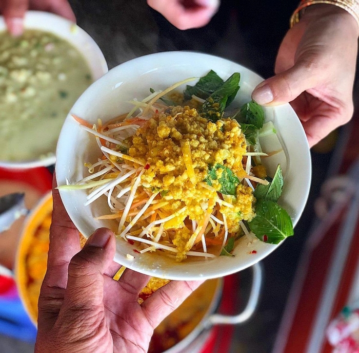 Phú Quốc nổi tiếng với món bún lạ nào? phu quoc noi tieng voi mon bun la nao