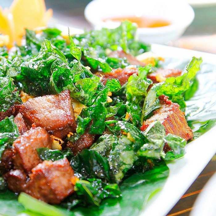 Quảng Trị có những đặc sản gì khiến thực khách xuýt xoa không ngừng? quang tri co nhung dac san gi khien thuc khach xuyt xoa khong ngung