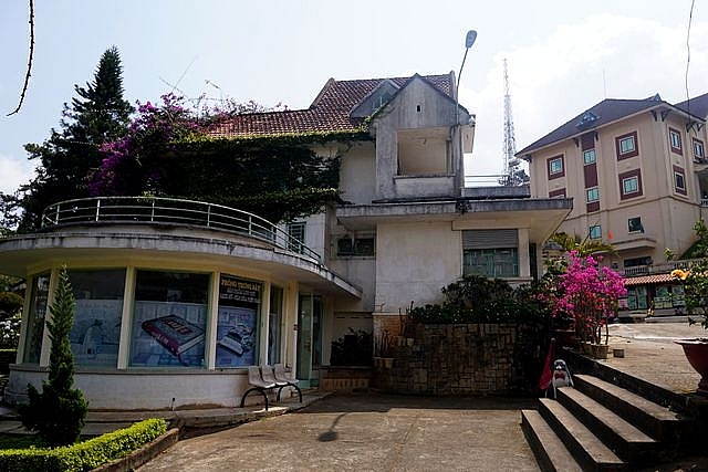 Khám phá biệt điện bí ẩn trên cao nguyên Lâm Viên kham pha biet dien bi an tren cao nguyen lam vien