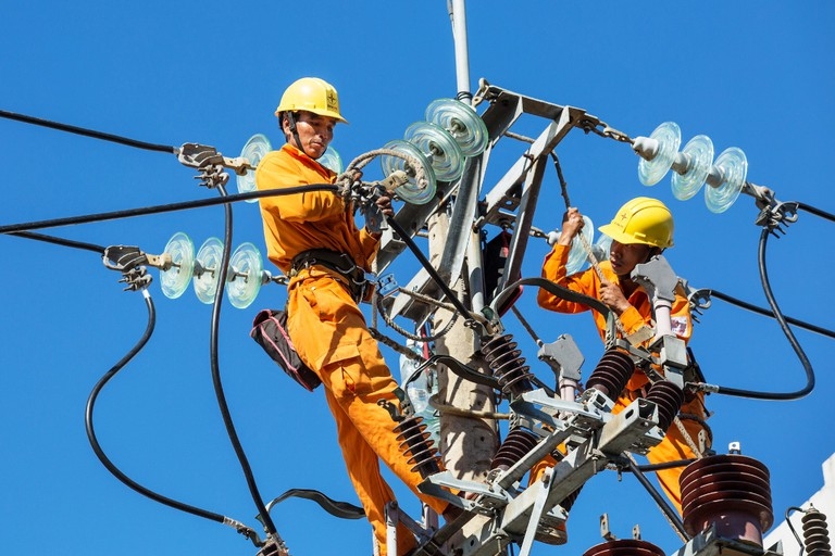 Năm 2021, Việt Nam sẽ ngừng mua điện của Trung Quốc Năm 2021, Việt Nam sẽ ngừng mua điện của Trung Quốc
