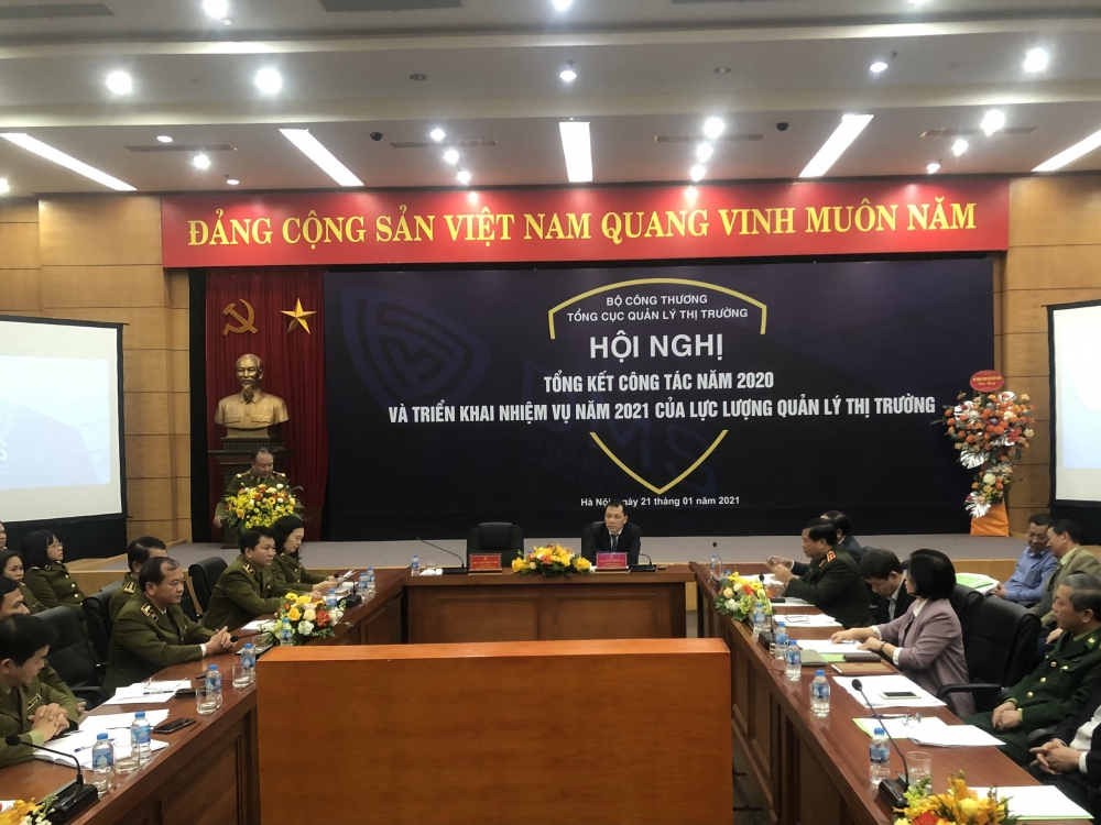 Tập trung chống hàng giả trên nền tảng thương mại điện tử Tập trung chống hàng giả trên nền tảng thương mại điện tử