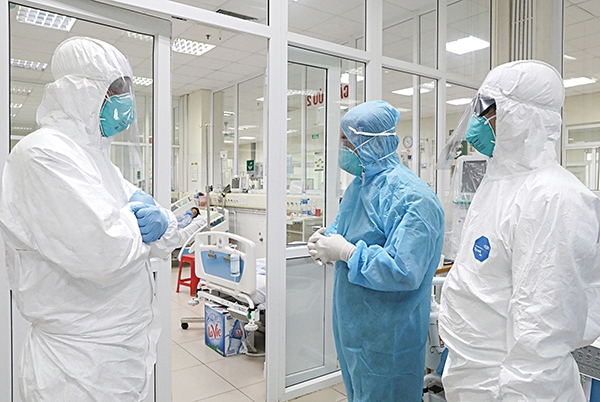 Thông tin COVID-19: Chiều 2/2, thêm 30 mắc trong cộng đồng Thông tin COVID-19: Chiều 2/2, thêm 30 mắc trong cộng đồng