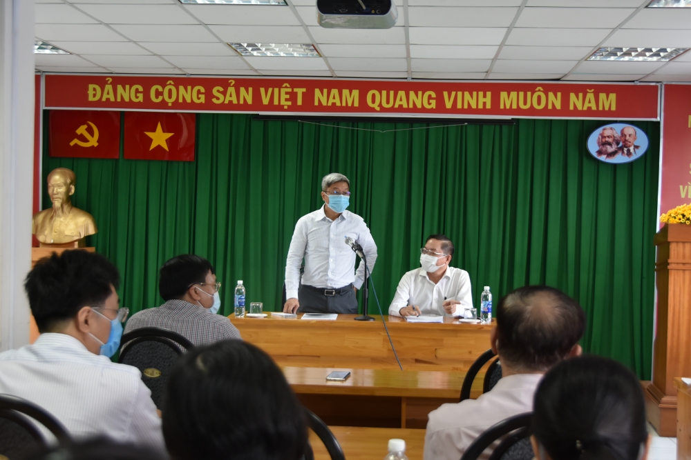 TP.HCM: Tổ thường trực đặc biệt chống dịch COVID-19 của Bộ Y tế sẵn sàng thực hiện nhiệm vụ Thứ trưởng Bộ Y tế Nguyễn Trường Sơn sẽ là 'thuyền trưởng' tổ thường trực đặc biệt chống dịch COVID-19