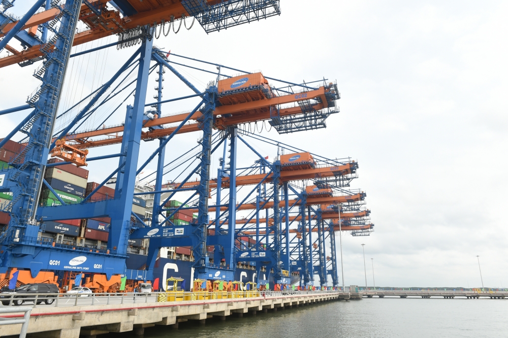 Thủ tướng Nguyễn Xuân Phúc kiểm tra “cửa ngõ giao thương phía Nam” Thủ tướng Nguyễn Xuân Phúc kiểm tra “cửa ngõ giao thương phía Nam”