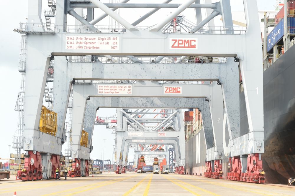 Thủ tướng Nguyễn Xuân Phúc kiểm tra “cửa ngõ giao thương phía Nam” Thủ tướng Nguyễn Xuân Phúc kiểm tra “cửa ngõ giao thương phía Nam”