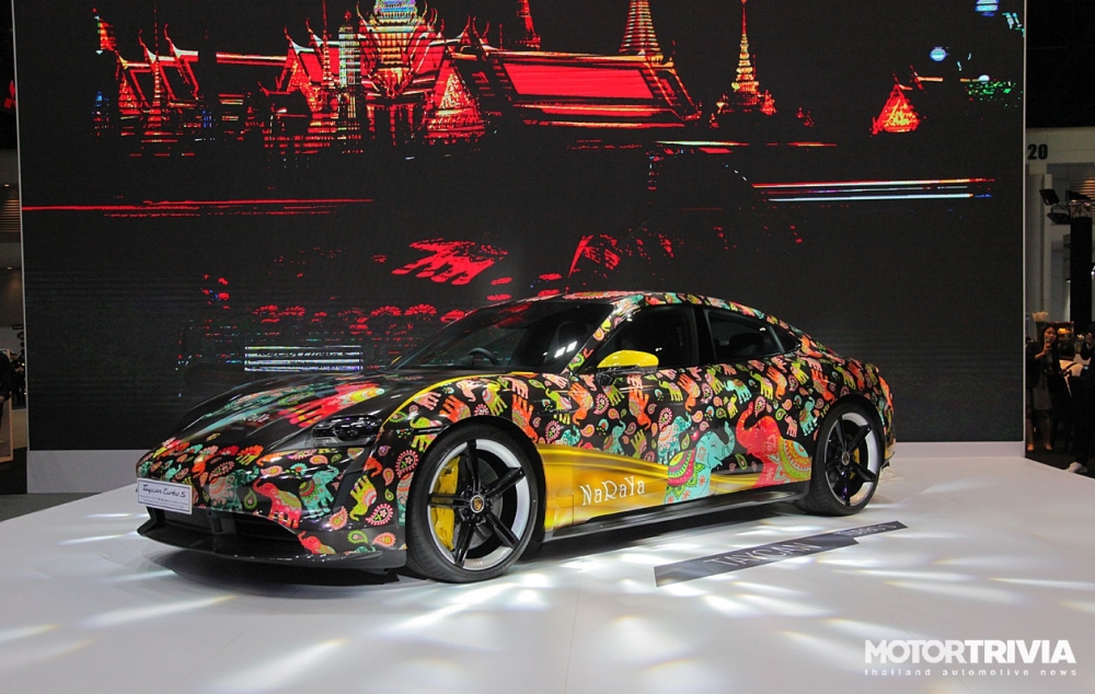 Porsche Taycan họa tiết độc đáo lần được được giới thiệu