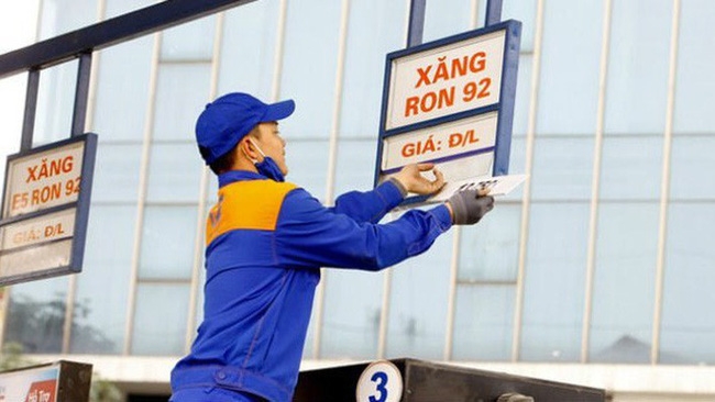 Giá xăng dầu hôm nay 13/6: Giá xăng dầu hôm nay 13/6: Xăng trong nước tăng, dầu thế giới hồi phục