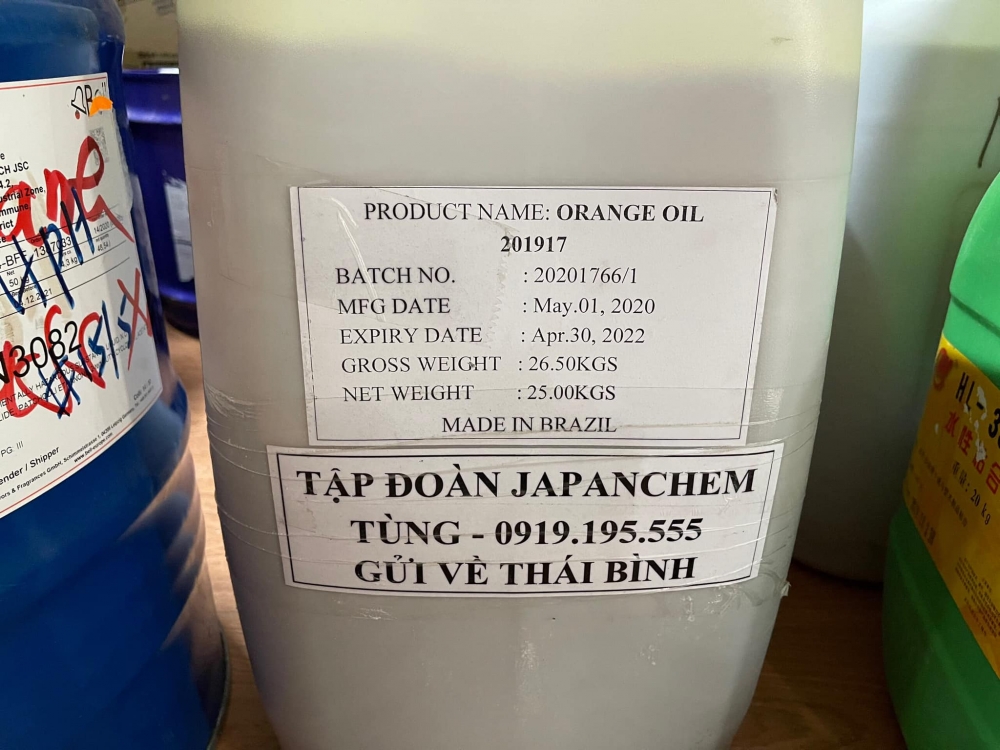 Triệt phá cơ sở sản xuất nước giặt giả mạo nhãn hiệu nổi tiếng