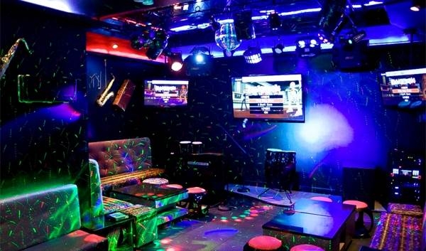 Phạt 30 triệu đồng đối với quán karaoke mở sau 12h đêm từ 1/6 Phạt 30 triệu đồng đối với quán karaoke mở sau 12h đêm từ 1/6
