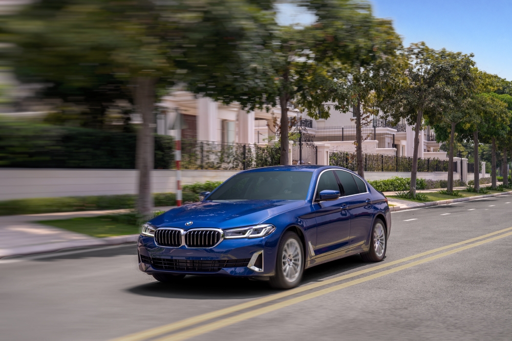 BMW 5 Series mới chính thức ra mắt tại Việt Nam BMW 5 Series mới chính thức ra mắt tại Việt Nam